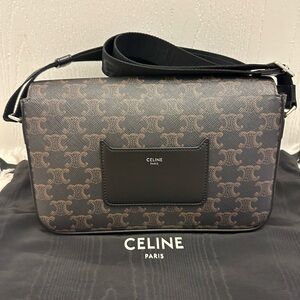 ✨Celine Paris Crossbody ✨